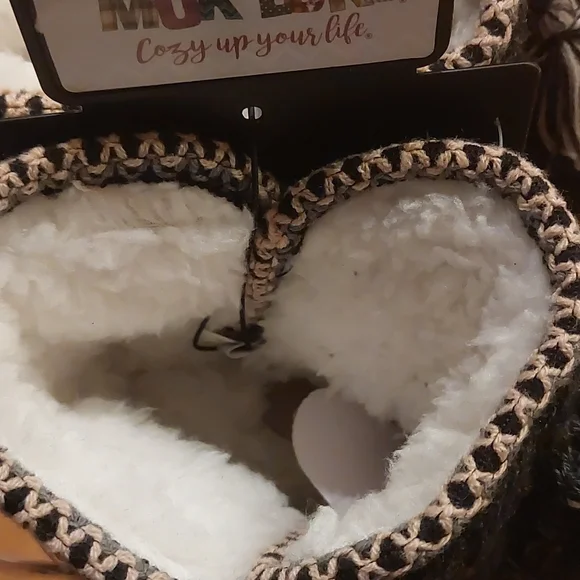 Muk Luks Slipper Booties - Picture 6 of 13